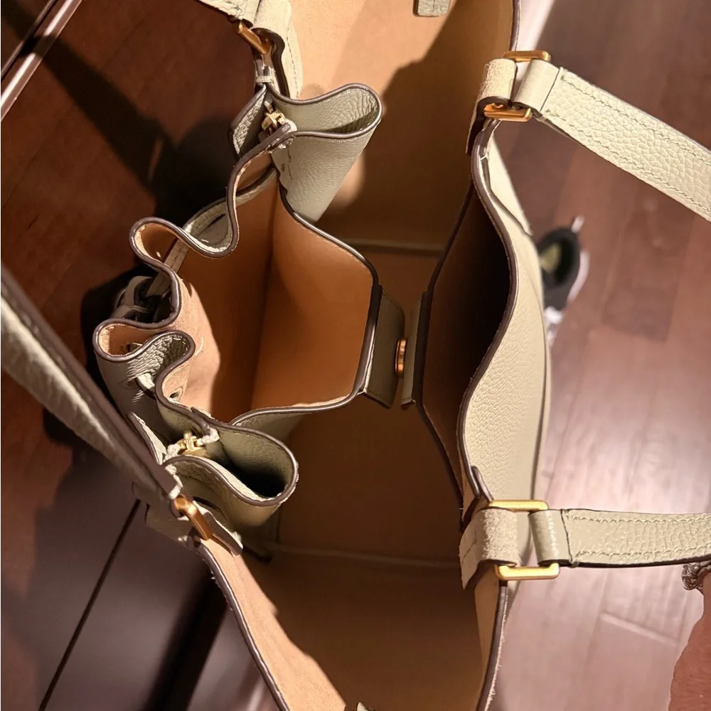 Tory Burch McGraw Dragonfly Sage Green Leather Drawstring Shoulder Tote - Picture 8 of 10